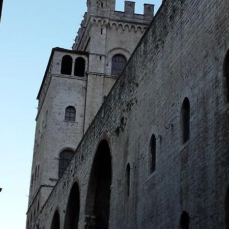 公寓 A Casa Di Cristina 古比奥